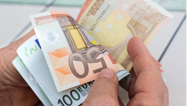Німці виступають проти виплат українським біженцям — опитування