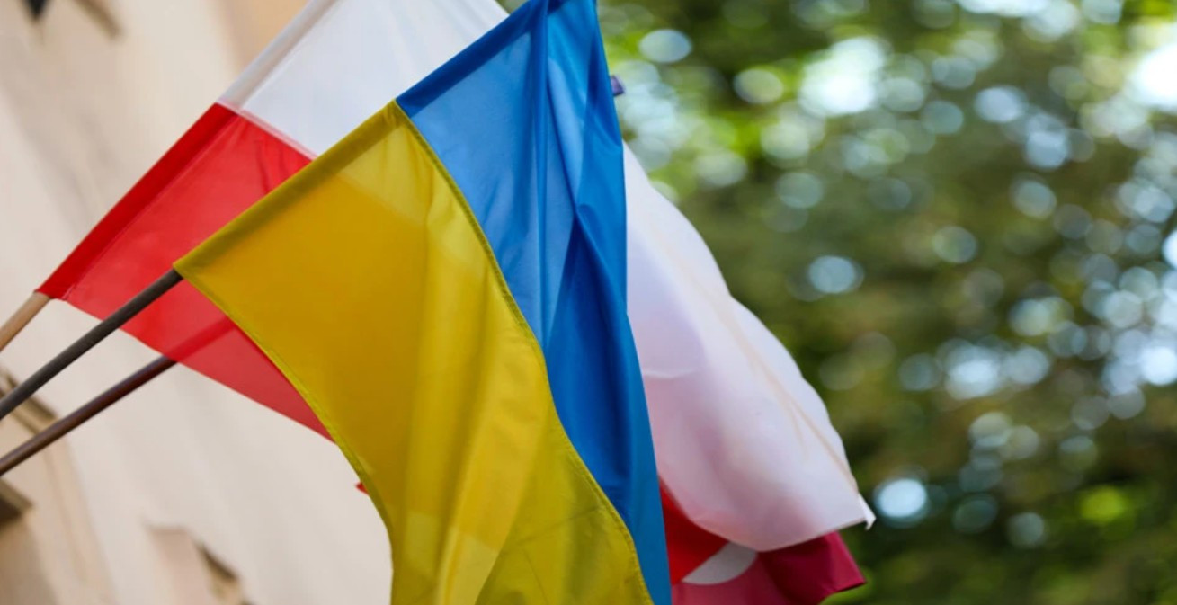 Нові правила для українців у Польщі: що змінилося з 5 березня